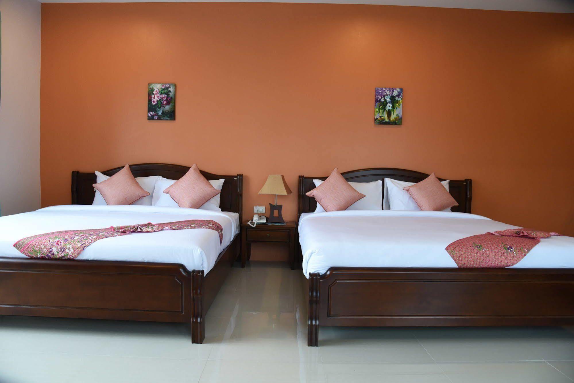 Krabi Phetpailin Hotel Kültér fotó